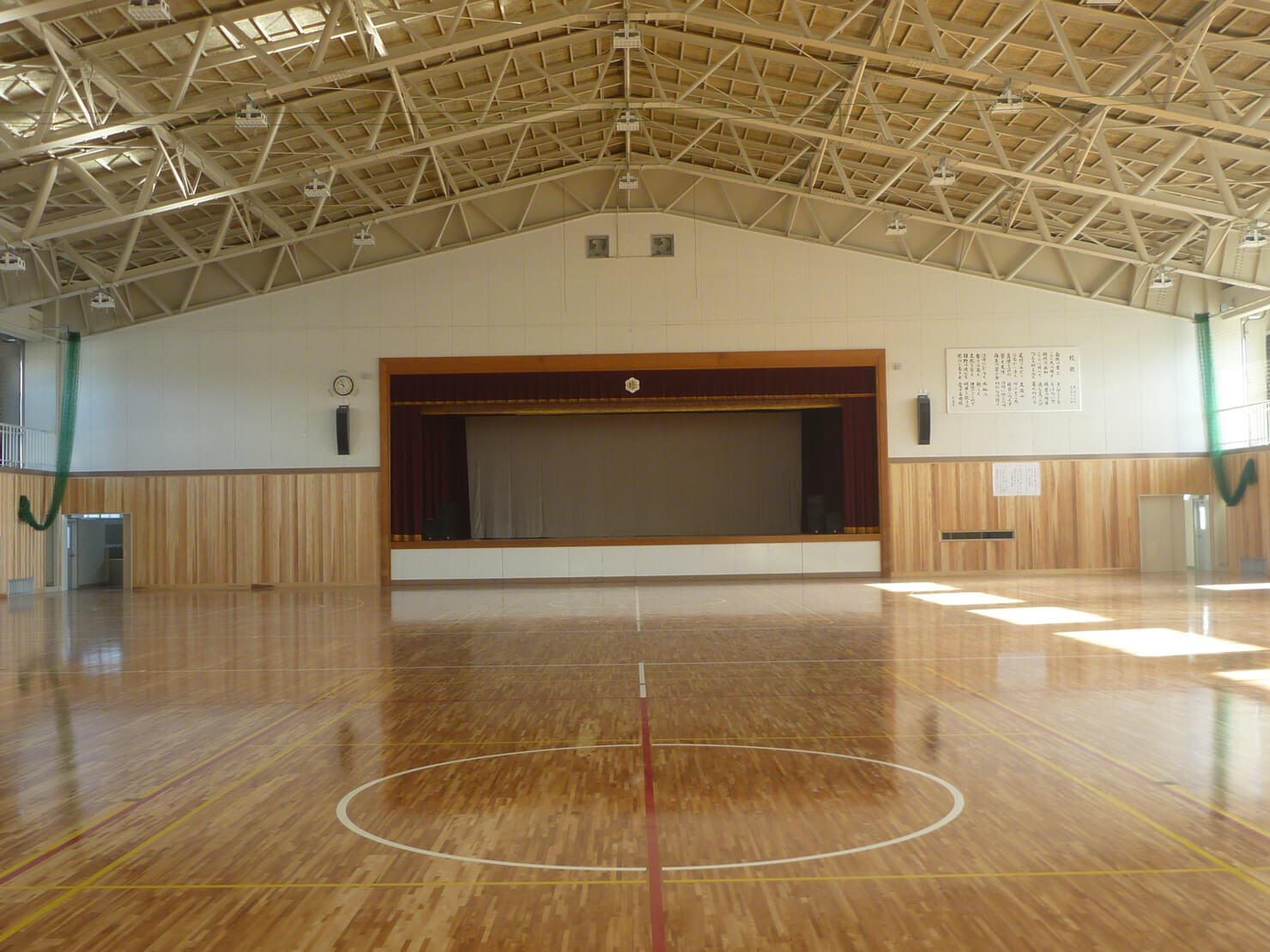 科学技術高等学校　体育館